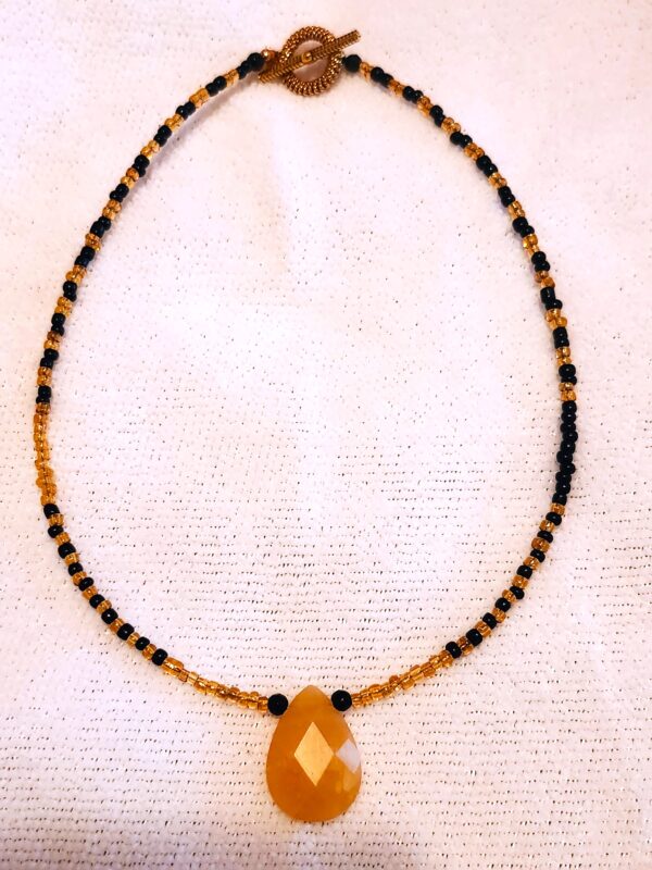 Amber Teardrop Choker