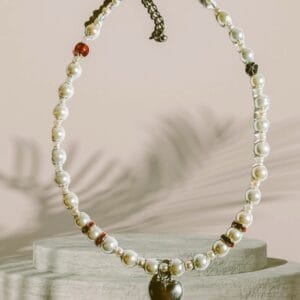 Silver n Pearls Necklace